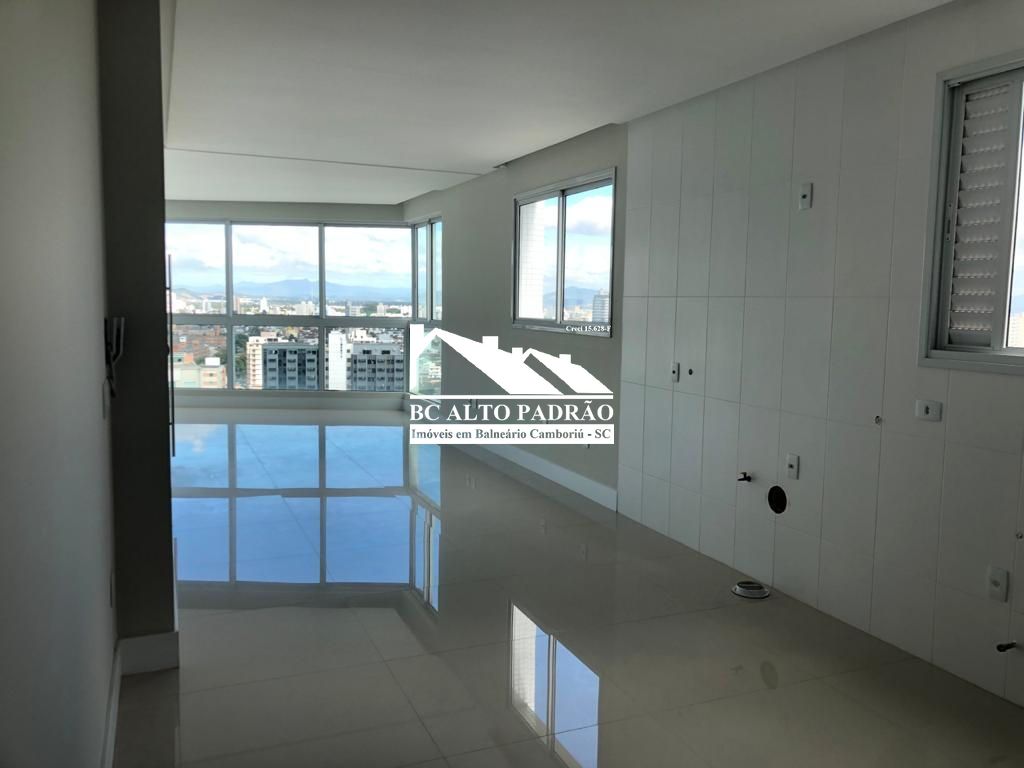 Apartamento à venda com 4 quartos, 165m² - Foto 4