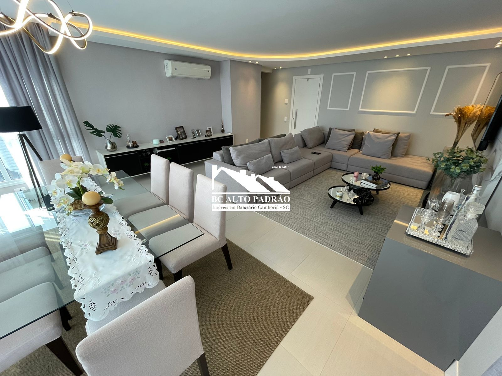 Apartamento, 3 quartos, 136 m² - Foto 1