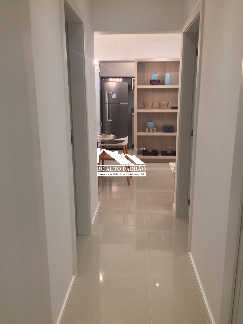 Apartamento à venda com 2 quartos, 74m² - Foto 25