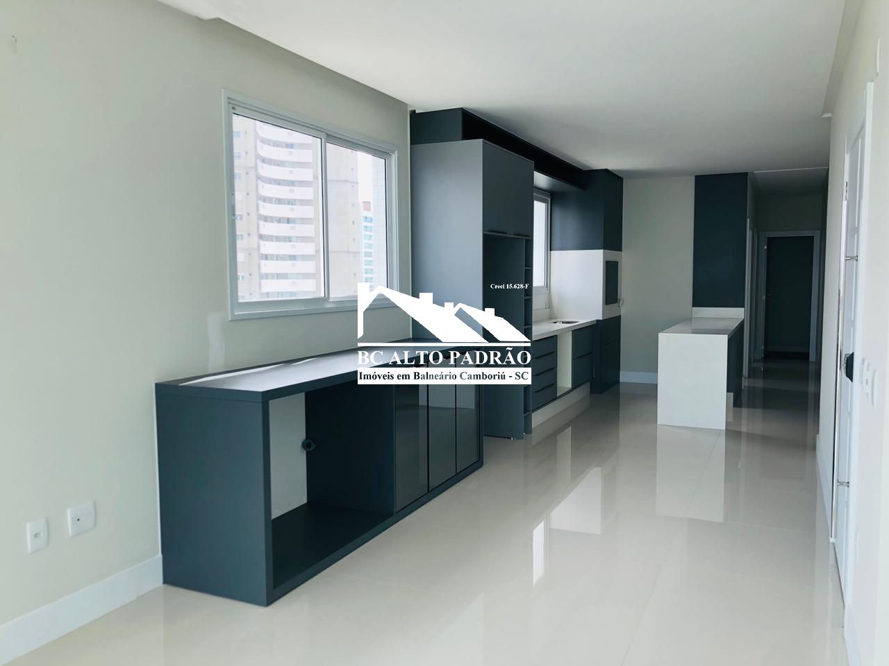 Apartamento à venda com 4 quartos, 165m² - Foto 16