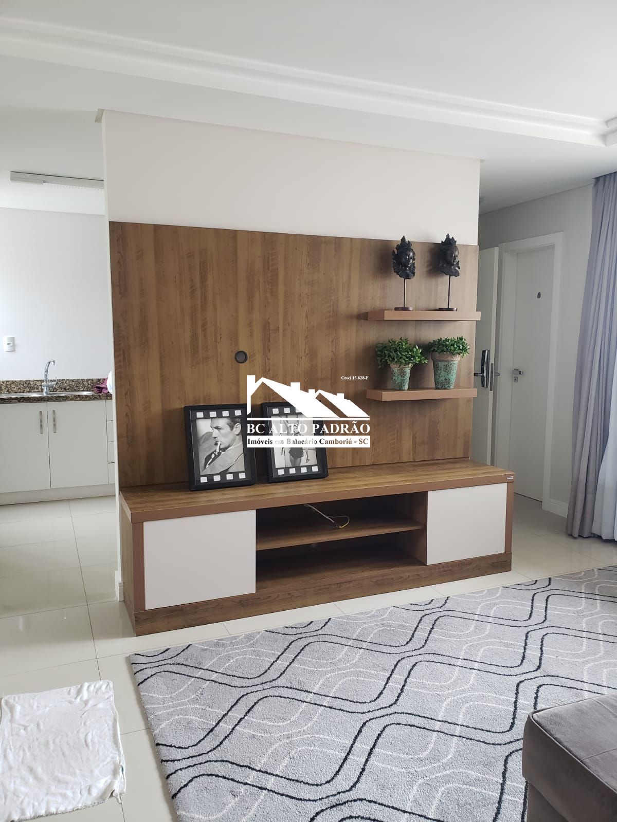 Apartamento à venda com 4 quartos, 143m² - Foto 3