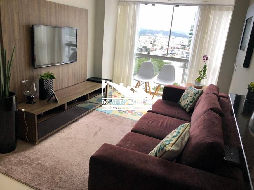 Apartamento à venda com 2 quartos, 76m² - Foto 1