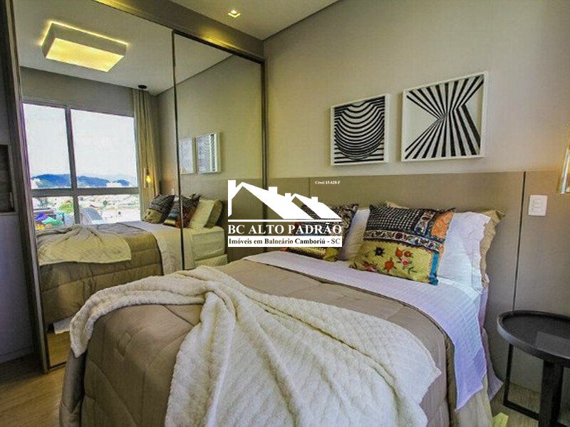 Apartamento à venda com 4 quartos, 143m² - Foto 4