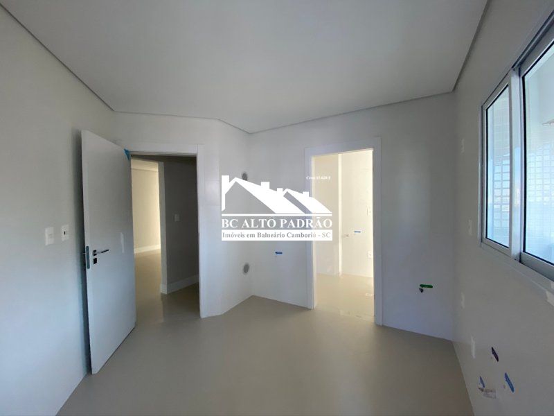 Apartamento à venda com 4 quartos, 160m² - Foto 7