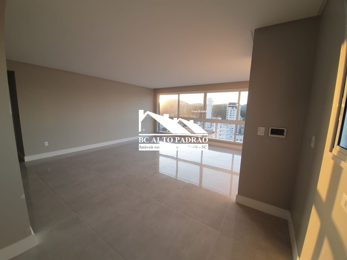 Apartamento à venda com 4 quartos, 173m² - Foto 7