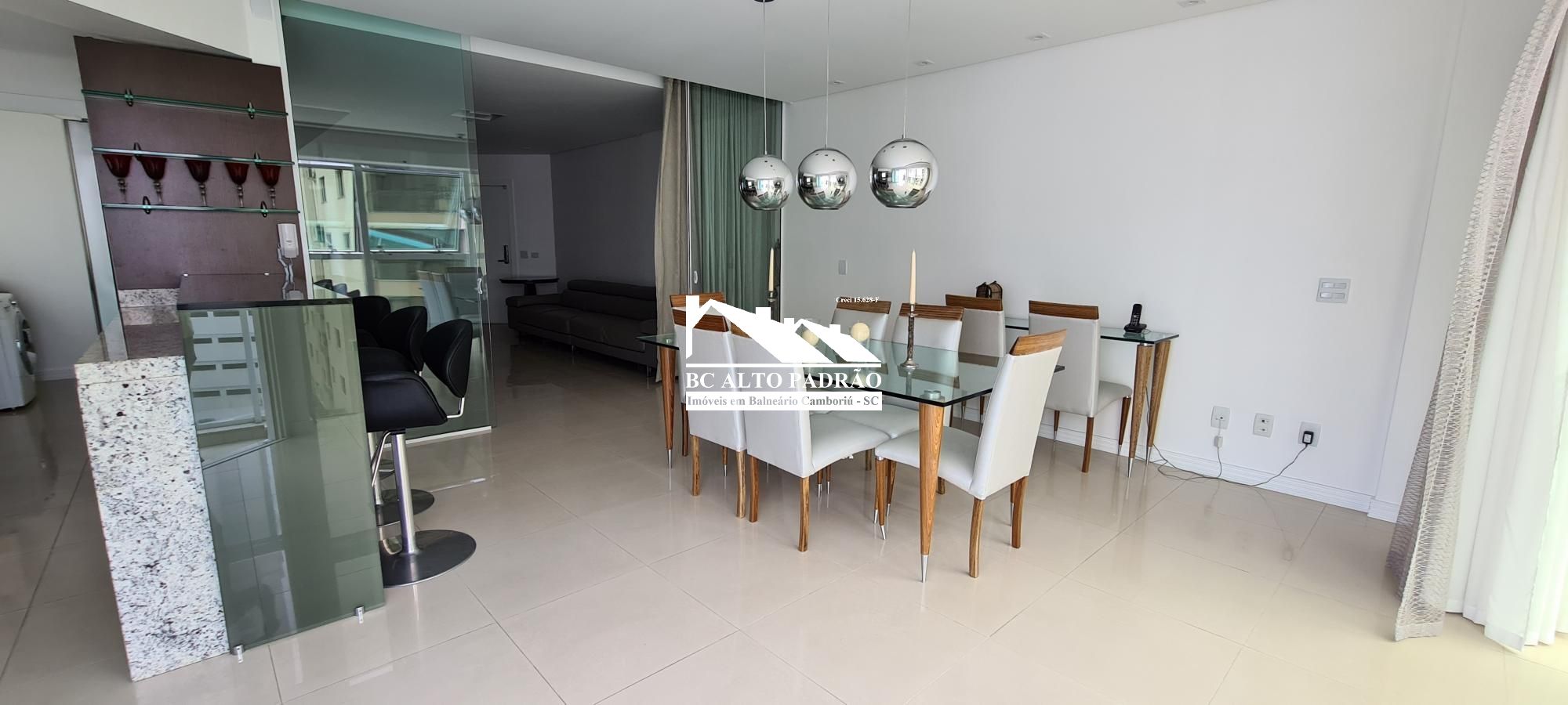 Apartamento à venda com 3 quartos, 142m² - Foto 11