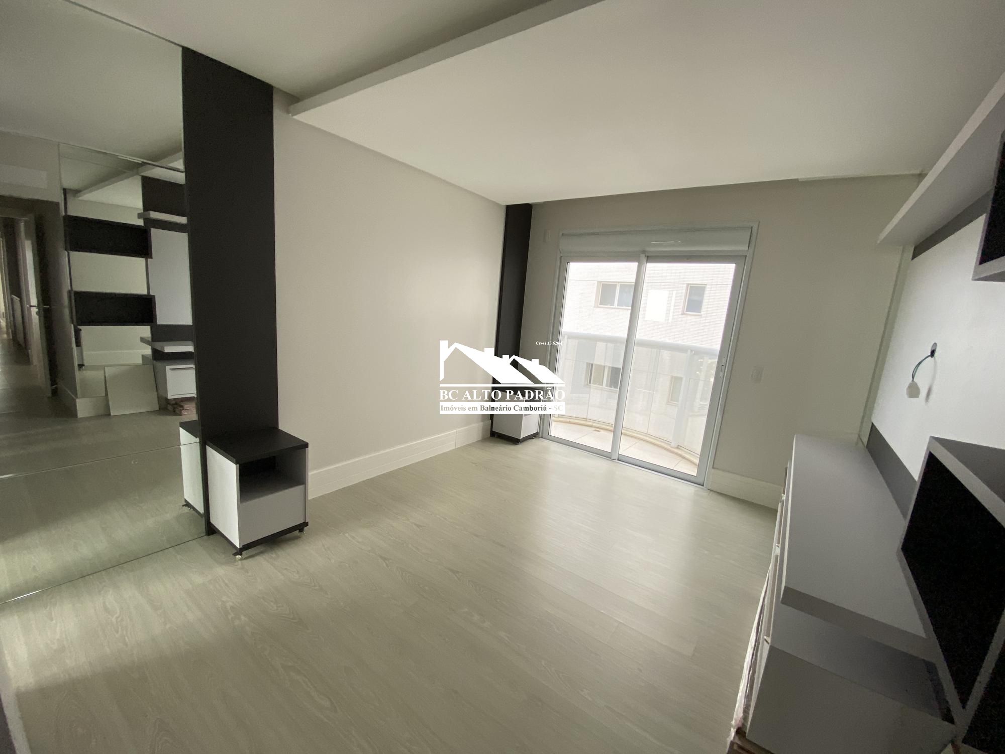 Apartamento à venda com 4 quartos, 237m² - Foto 23