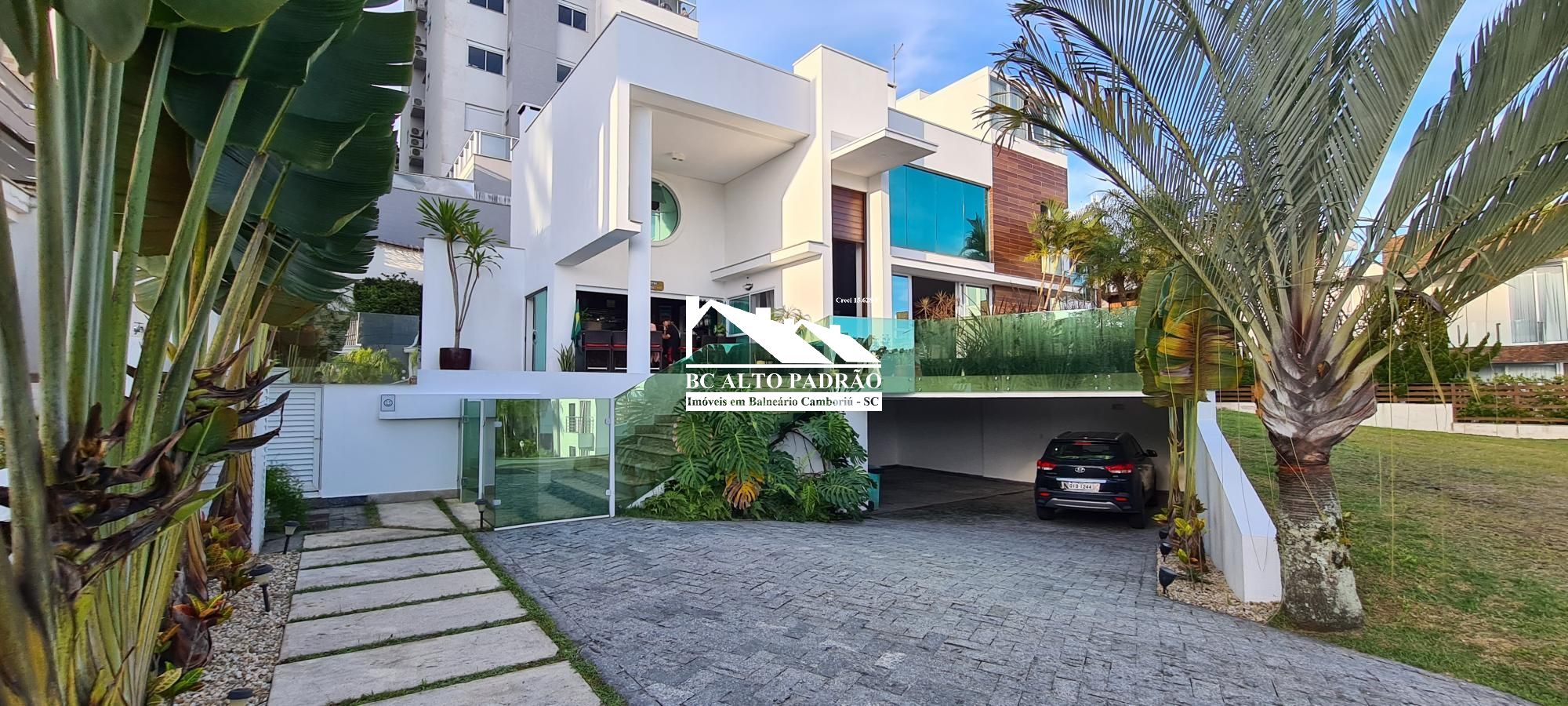 Casa de Condomínio à venda com 5 quartos, 538m² - Foto 3