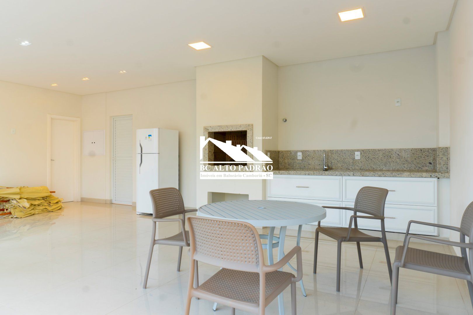 Apartamento, 2 quartos, 77 m² - Foto 25