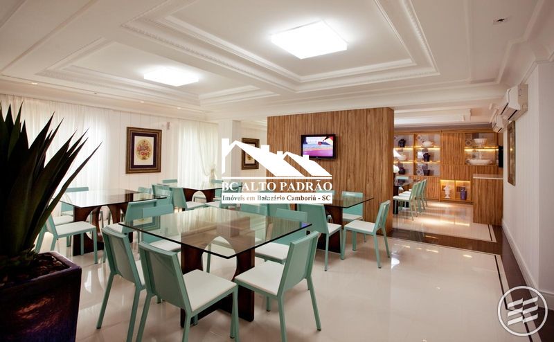 Apartamento, 3 quartos, 256 m² - Foto 4
