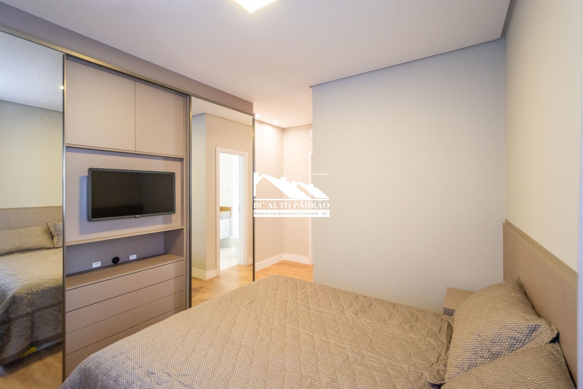 Apartamento à venda com 3 quartos, 115m² - Foto 20