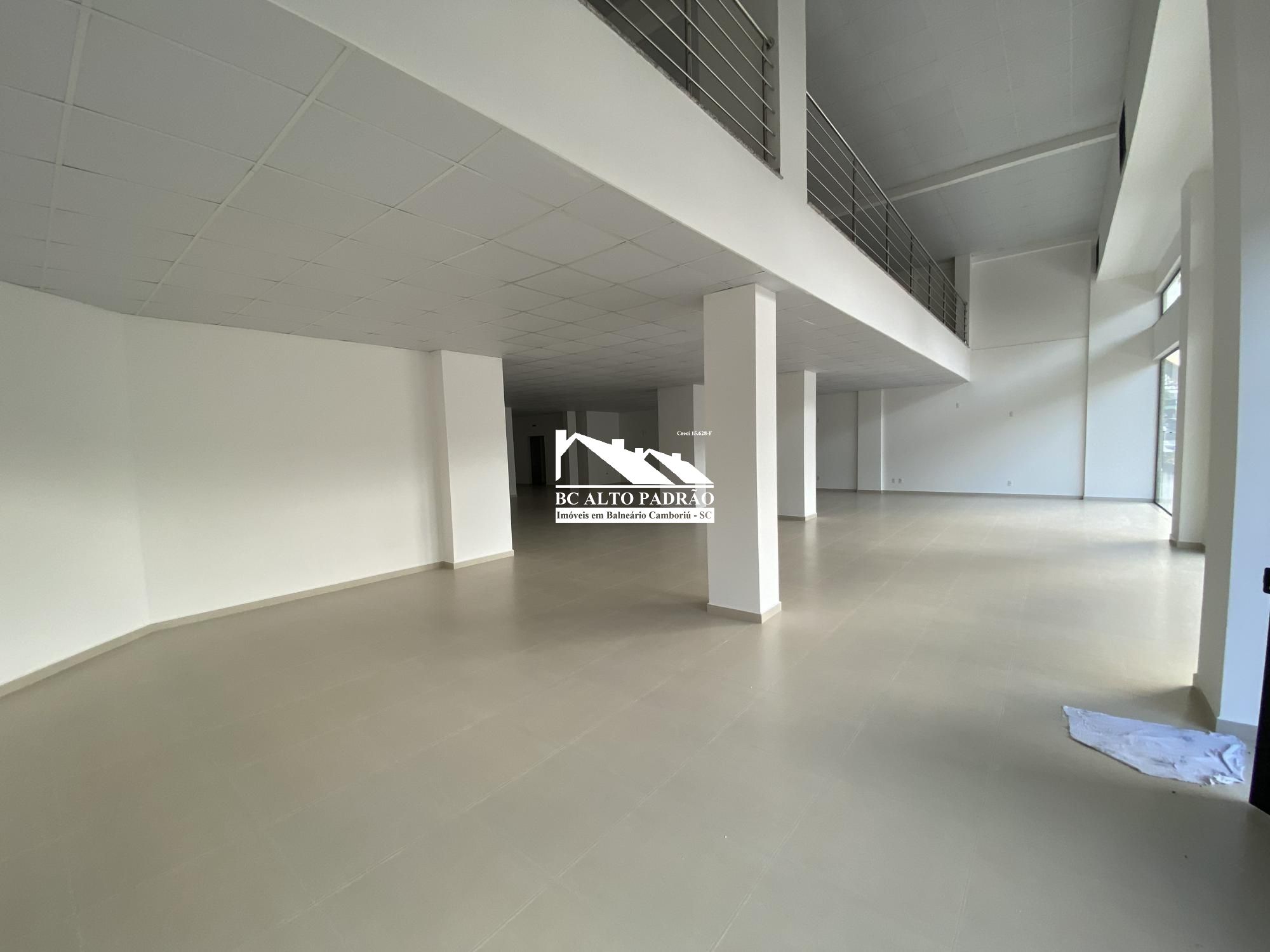 Conjunto Comercial-Sala para alugar com 1 quarto, 596m² - Foto 4