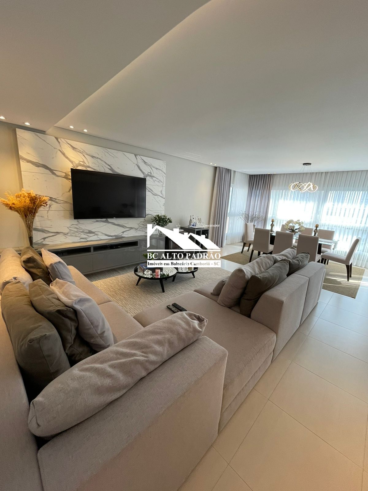 Apartamento, 3 quartos, 136 m² - Foto 2