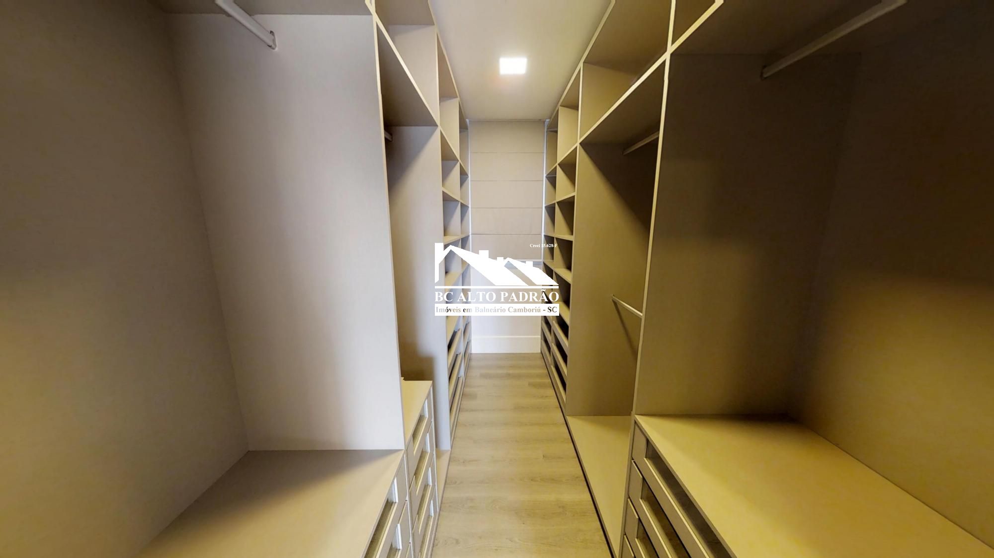 Apartamento para alugar com 4 quartos, 237m² - Foto 11