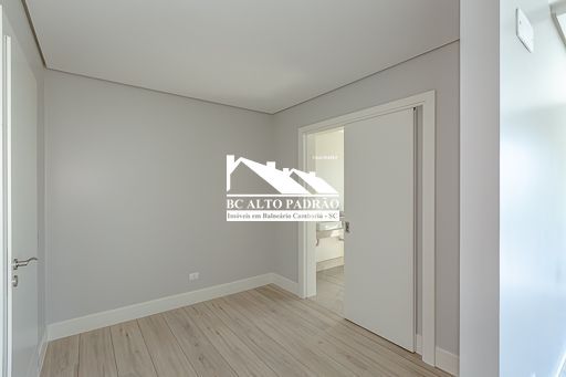 Apartamento à venda com 4 quartos, 268m² - Foto 8