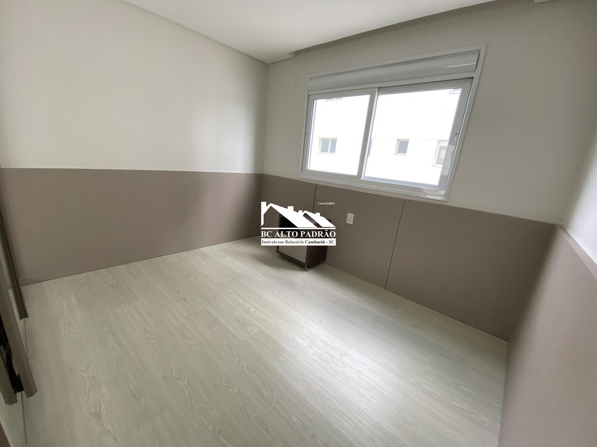 Apartamento à venda com 4 quartos, 237m² - Foto 18