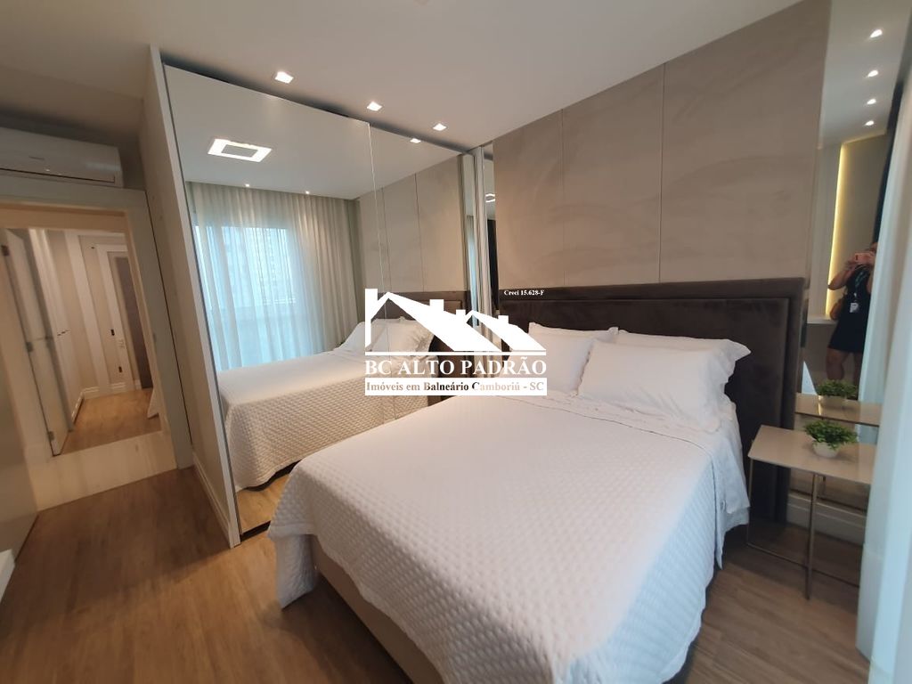 Apartamento à venda com 3 quartos, 181m² - Foto 18