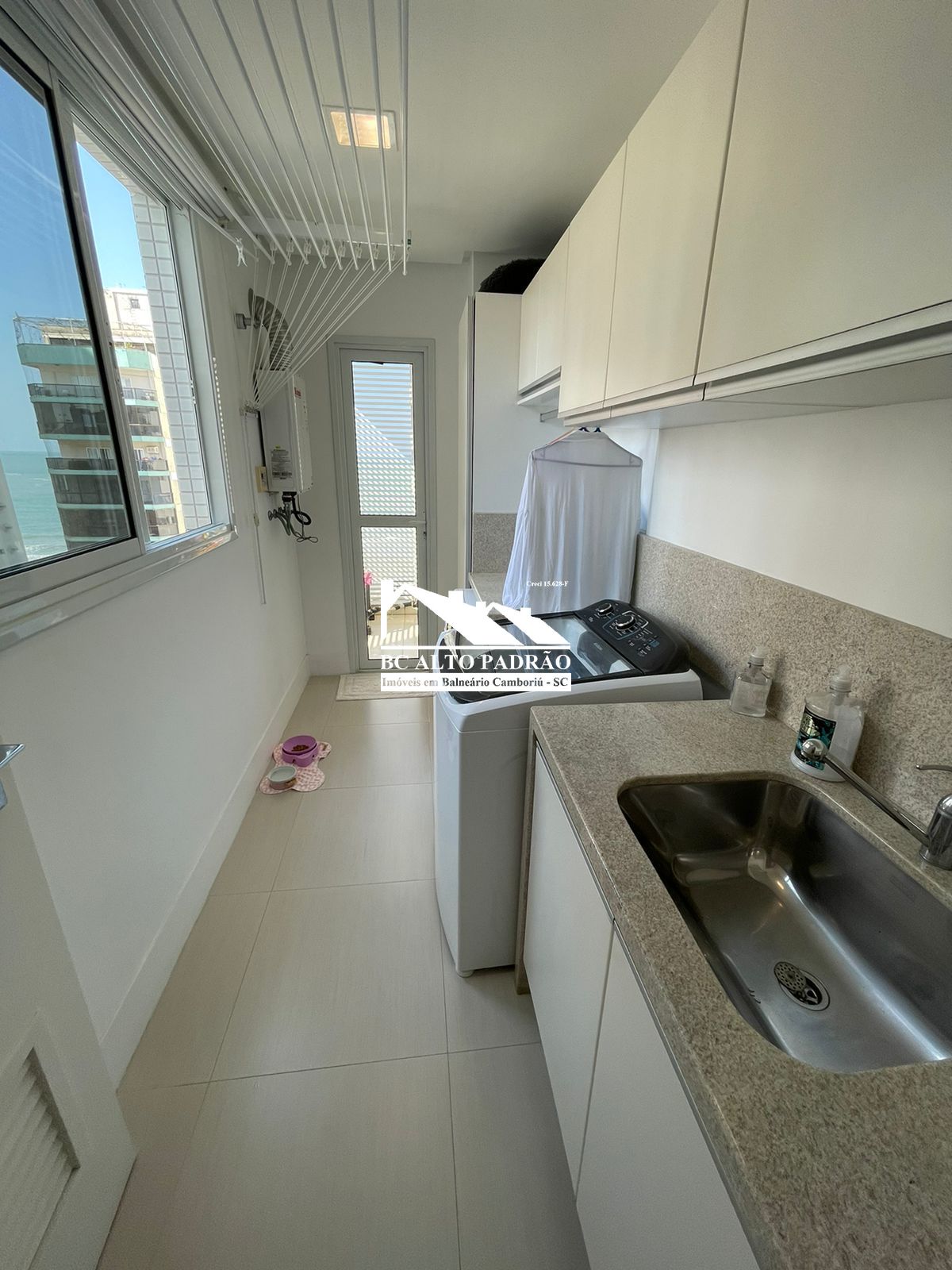 Apartamento à venda com 3 quartos, 136m² - Foto 31