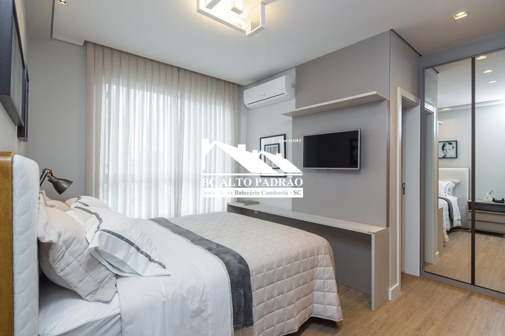 Apartamento à venda com 4 quartos, 143m² - Foto 18