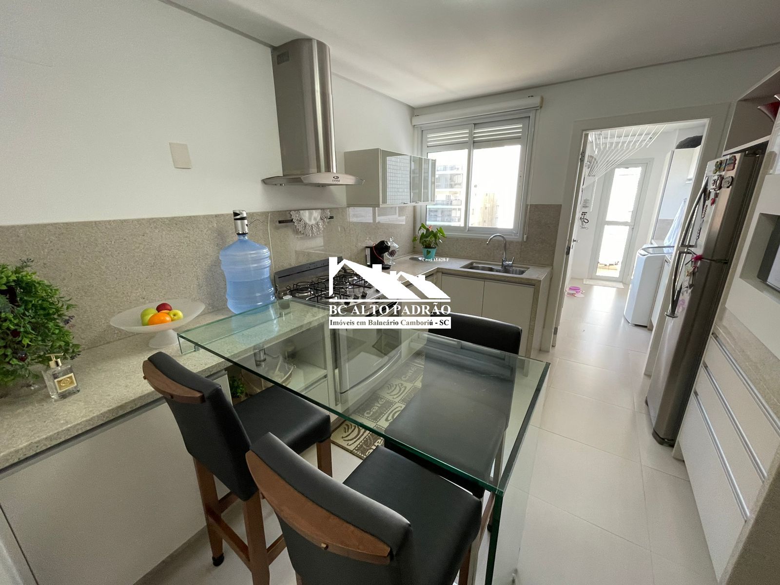 Apartamento à venda com 3 quartos, 136m² - Foto 28