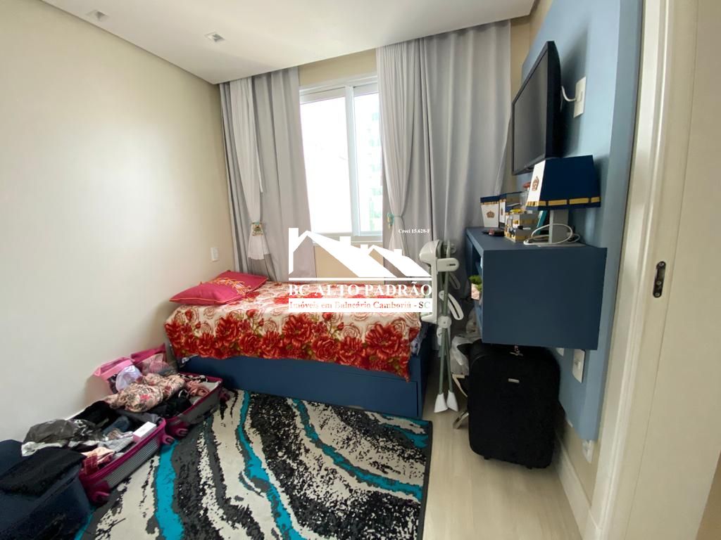 Apartamento à venda com 3 quartos, 143m² - Foto 7