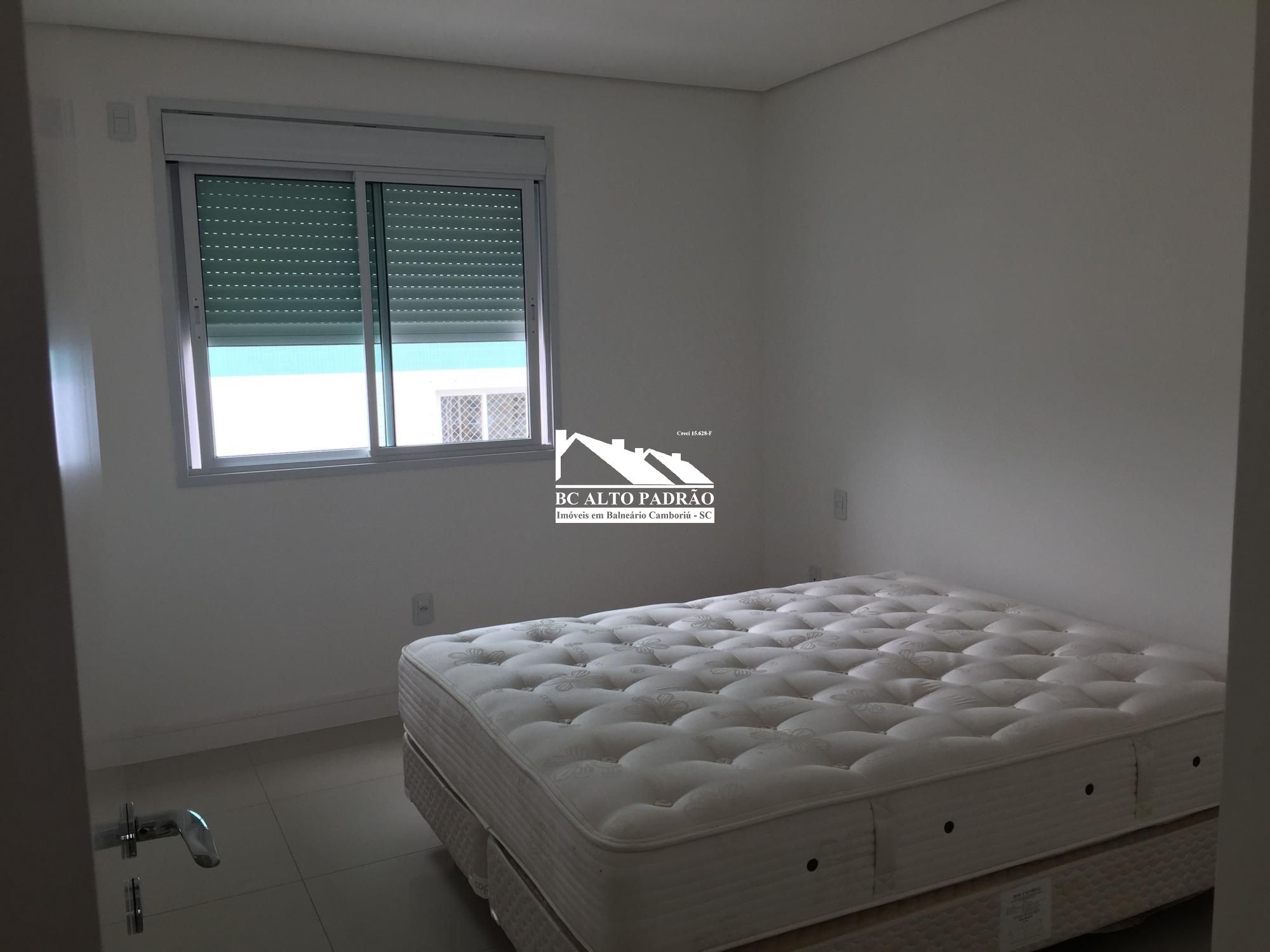 Apartamento à venda com 3 quartos, 115m² - Foto 17