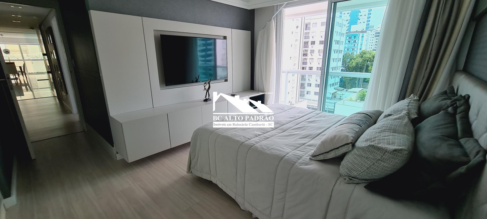 Apartamento à venda com 3 quartos, 142m² - Foto 2