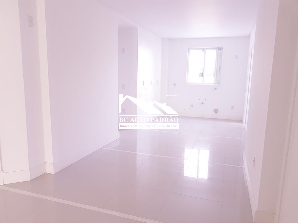 Apartamento à venda com 3 quartos, 131m² - Foto 18