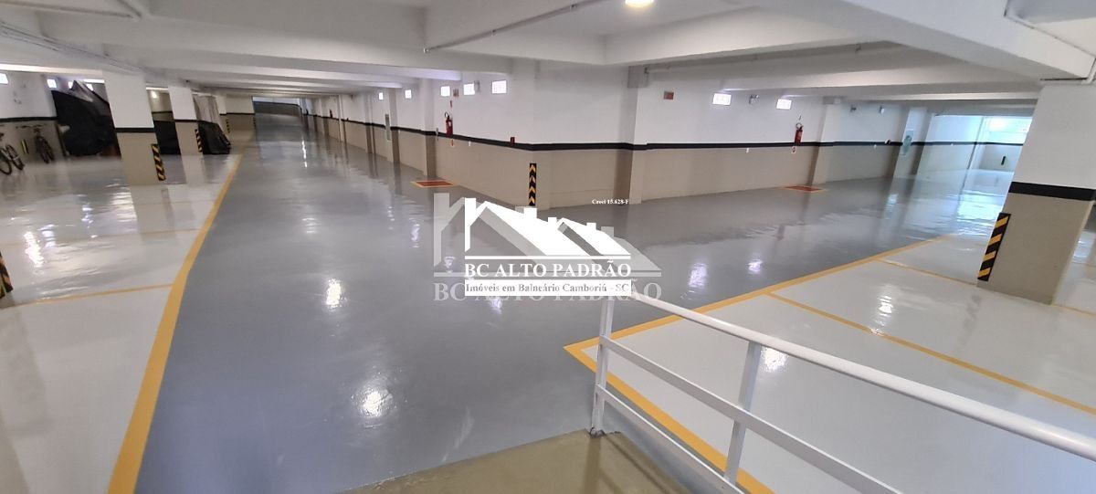 Apartamento à venda com 4 quartos, 220m² - Foto 32