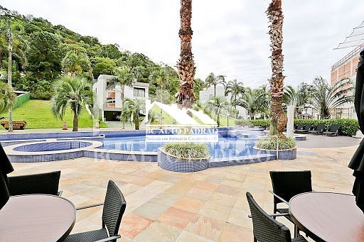 Casa de Condomínio à venda com 4 quartos, 550m² - Foto 41