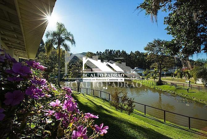 Casa de Condomínio à venda com 4 quartos, 232m² - Foto 14