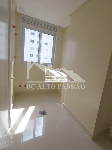 Apartamento à venda com 4 quartos, 145m² - Foto 8