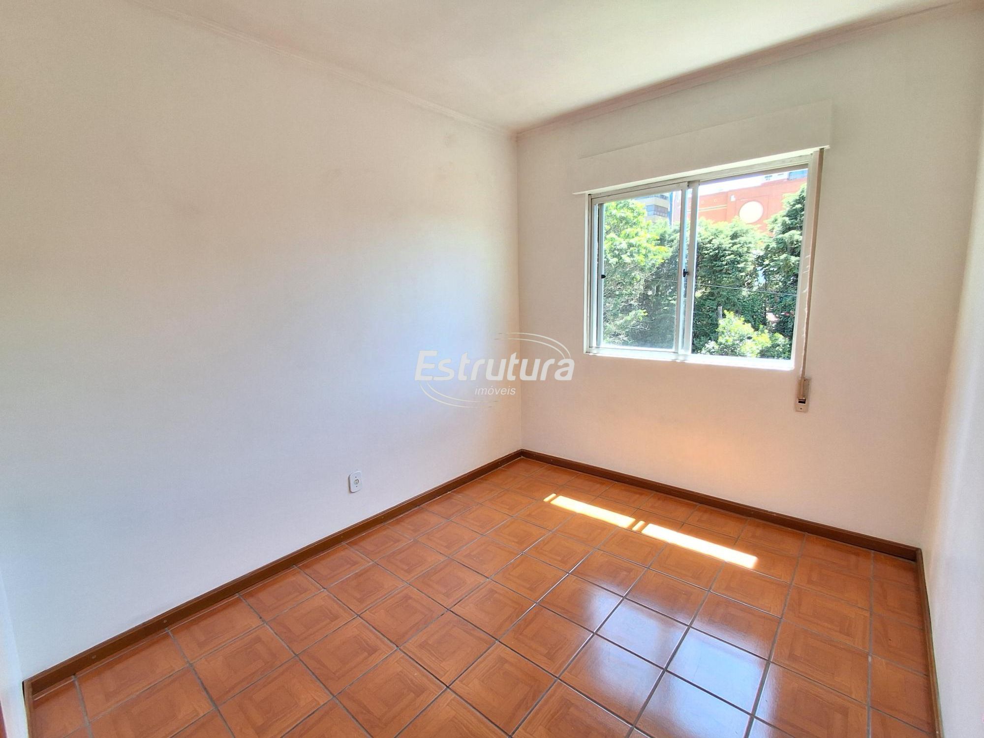 Apartamento com 3 Dormitórios para alugar, 100 m² por R$ 1.200,00 Apartamento com 3 Dormitórios para alugar, 100 m² por R$ 1.200,00