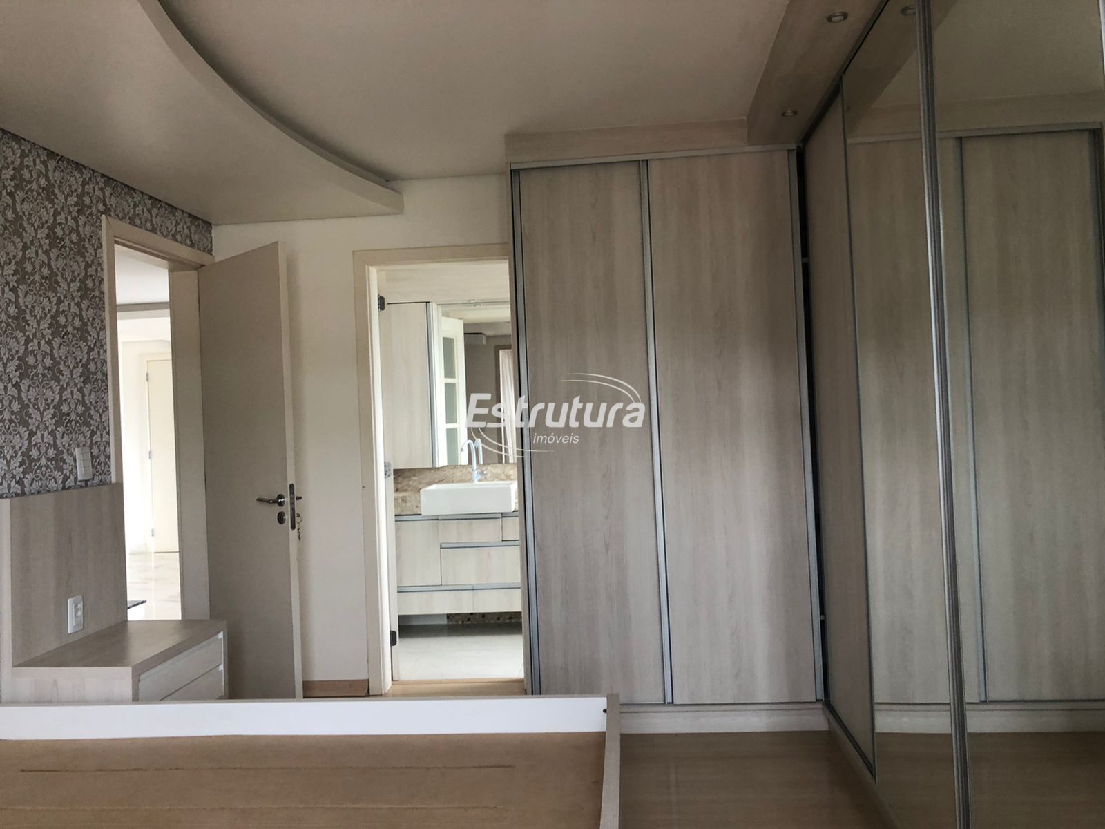 Apartamento com 3 Dormitórios para alugar, 190 m² por R$ 4.000,00 Apartamento com 3 Dormitórios para alugar, 190 m² por R$ 4.000,00