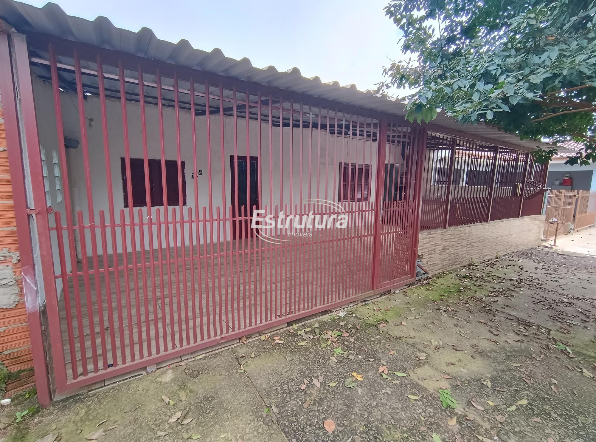 Casa para alugar  no Tancredo Neves - Santa Maria, RS. Imóveis