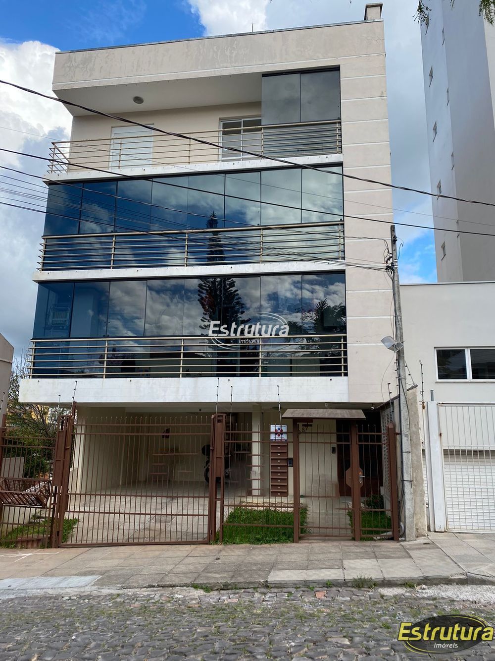 Apartamento  venda  no Nossa Senhora das Dores - Santa Maria, RS. Imveis