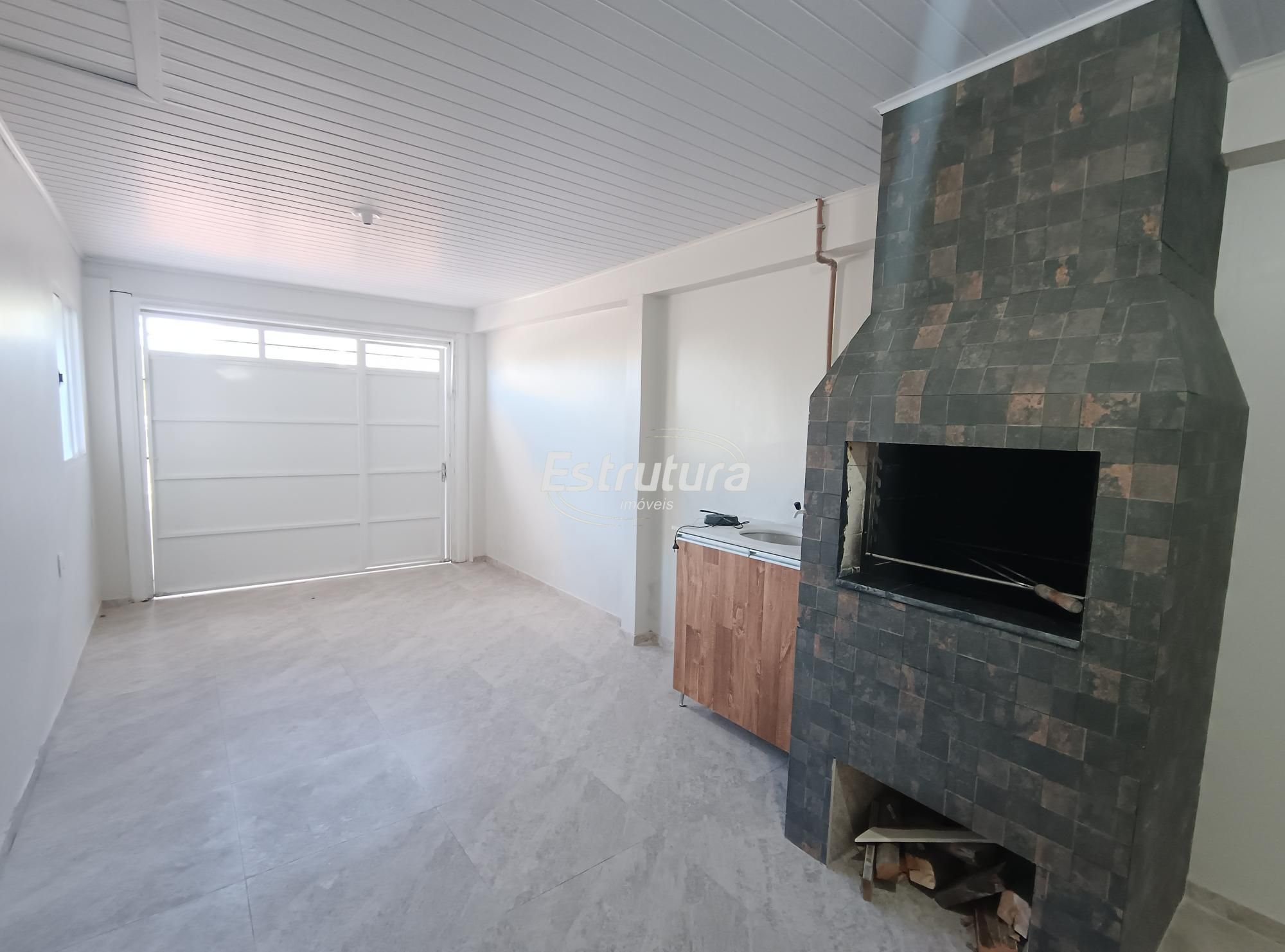 Belíssima casa toda reformada na Tancredo Neves com 4 dormitórios