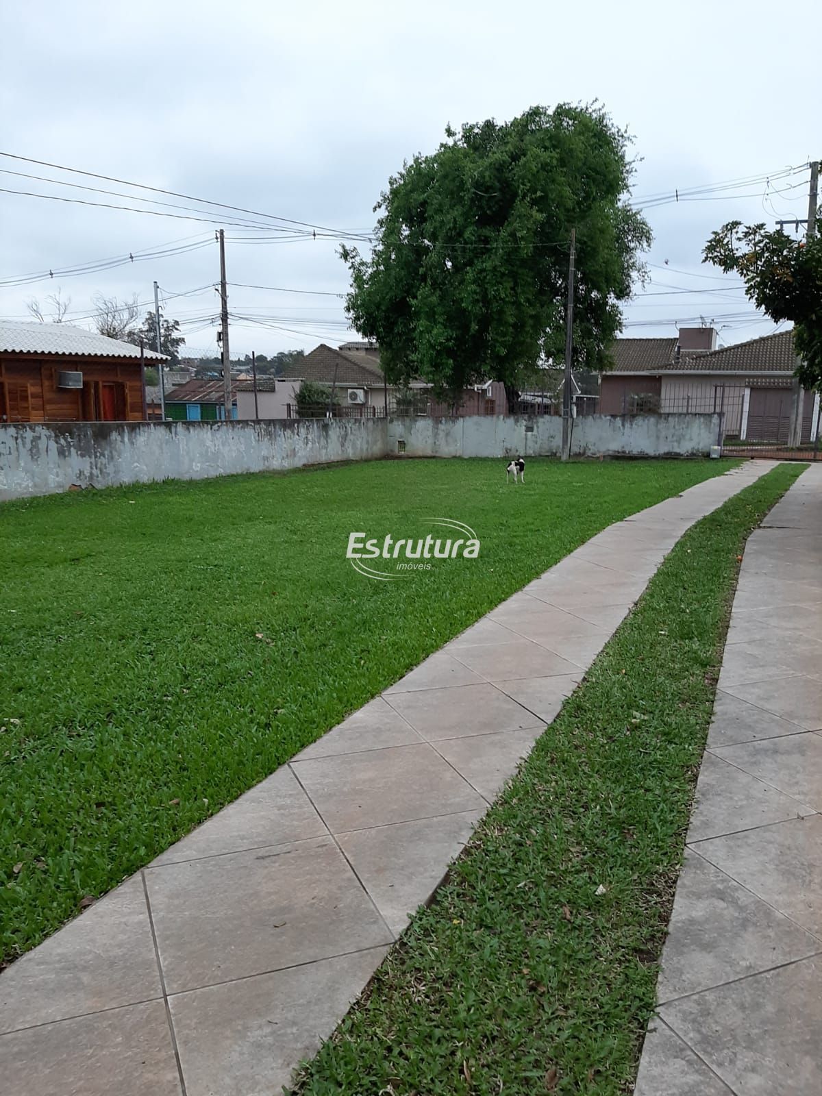 Casa de 3 quartos, 678m² no bairro Tomazetti, em Santa Maria | Eu Corretor