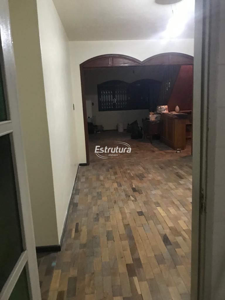 img12933638