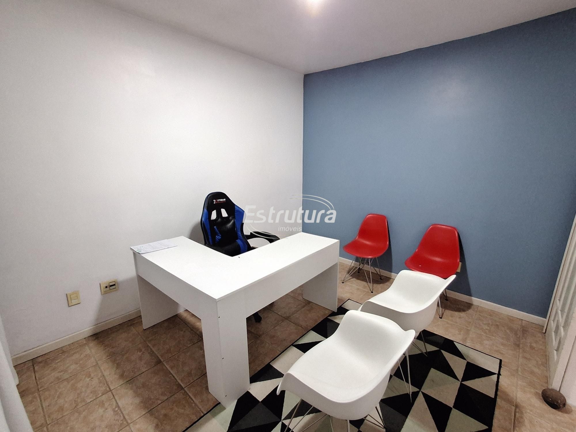 Casa de 4 quartos, 221m² no bairro Km 3, em Santa Maria | Eu Corretor