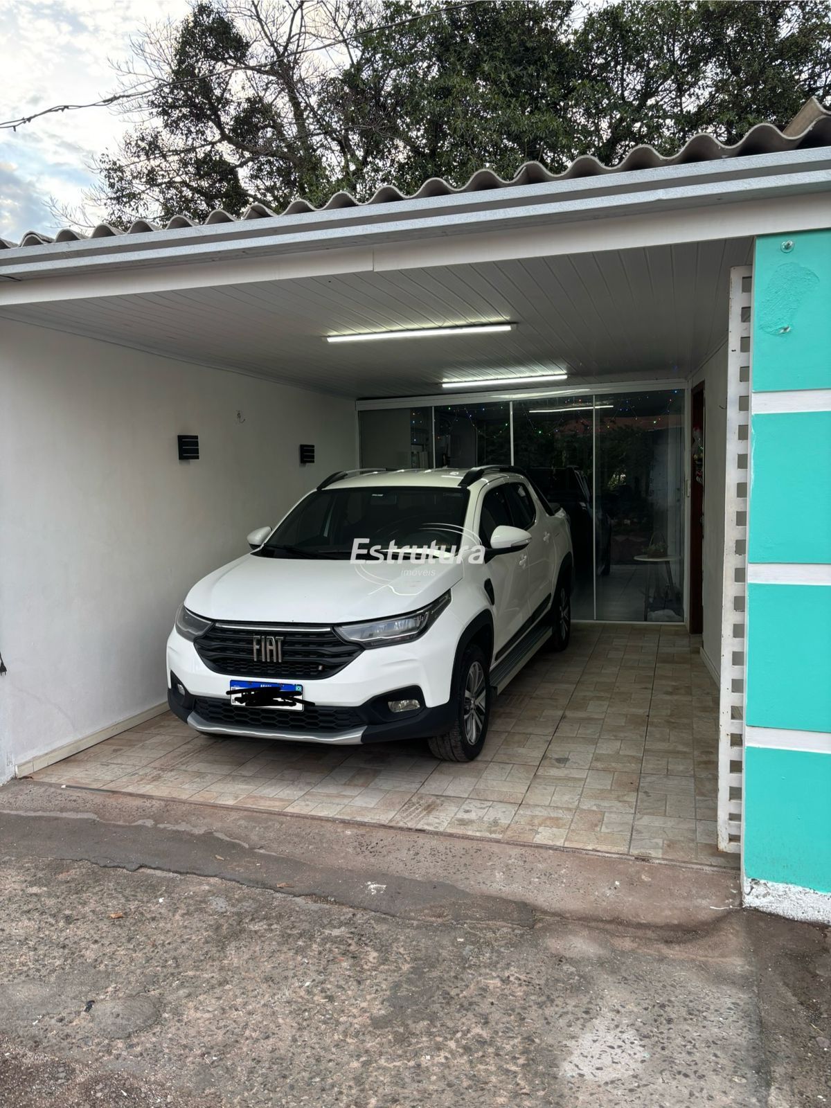Belíssima casa no centro de Santa Maria com dois dormitórios