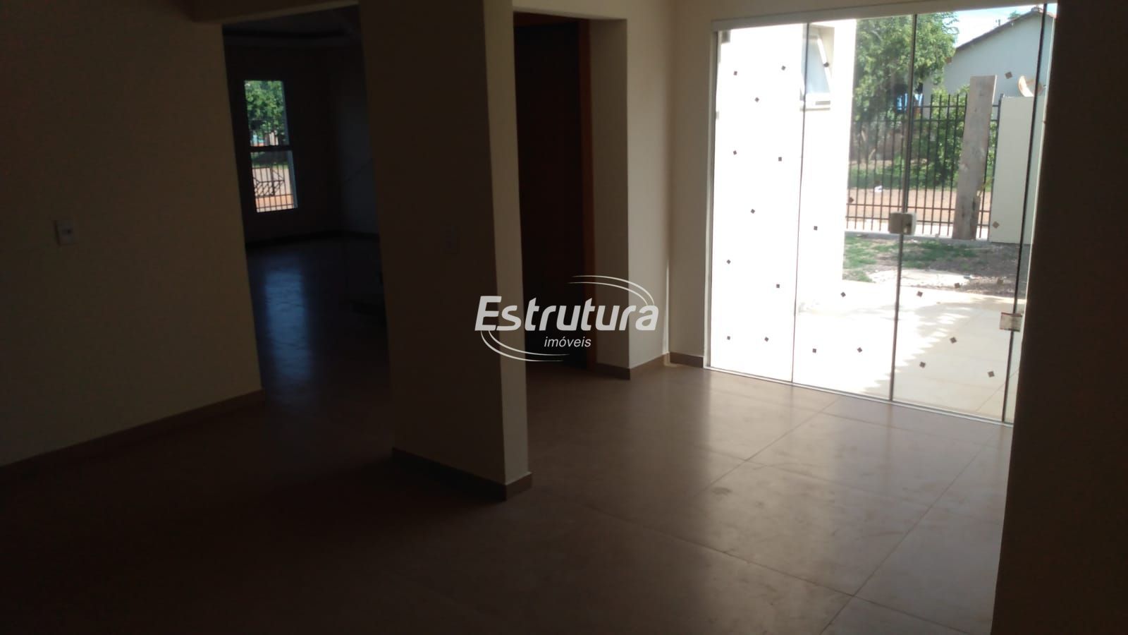img26987394