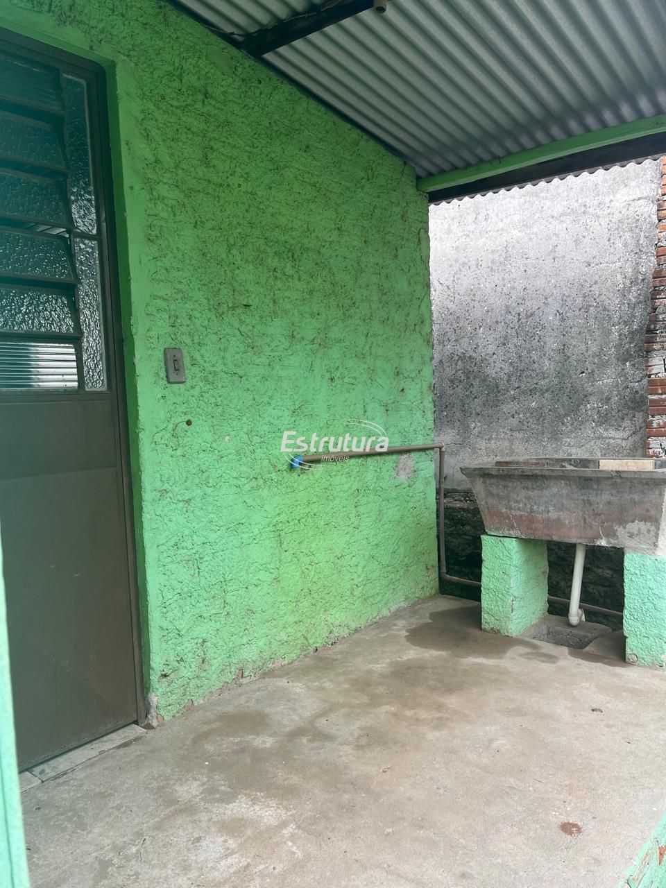 Terreno 15x30 com 2 Casas — Excelente Oportunidade para Moradia ou Investiment