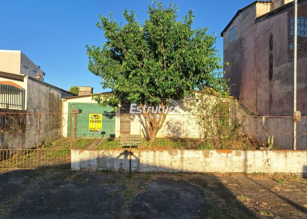 Casa à venda  no Tancredo Neves - Santa Maria, RS. Imóveis