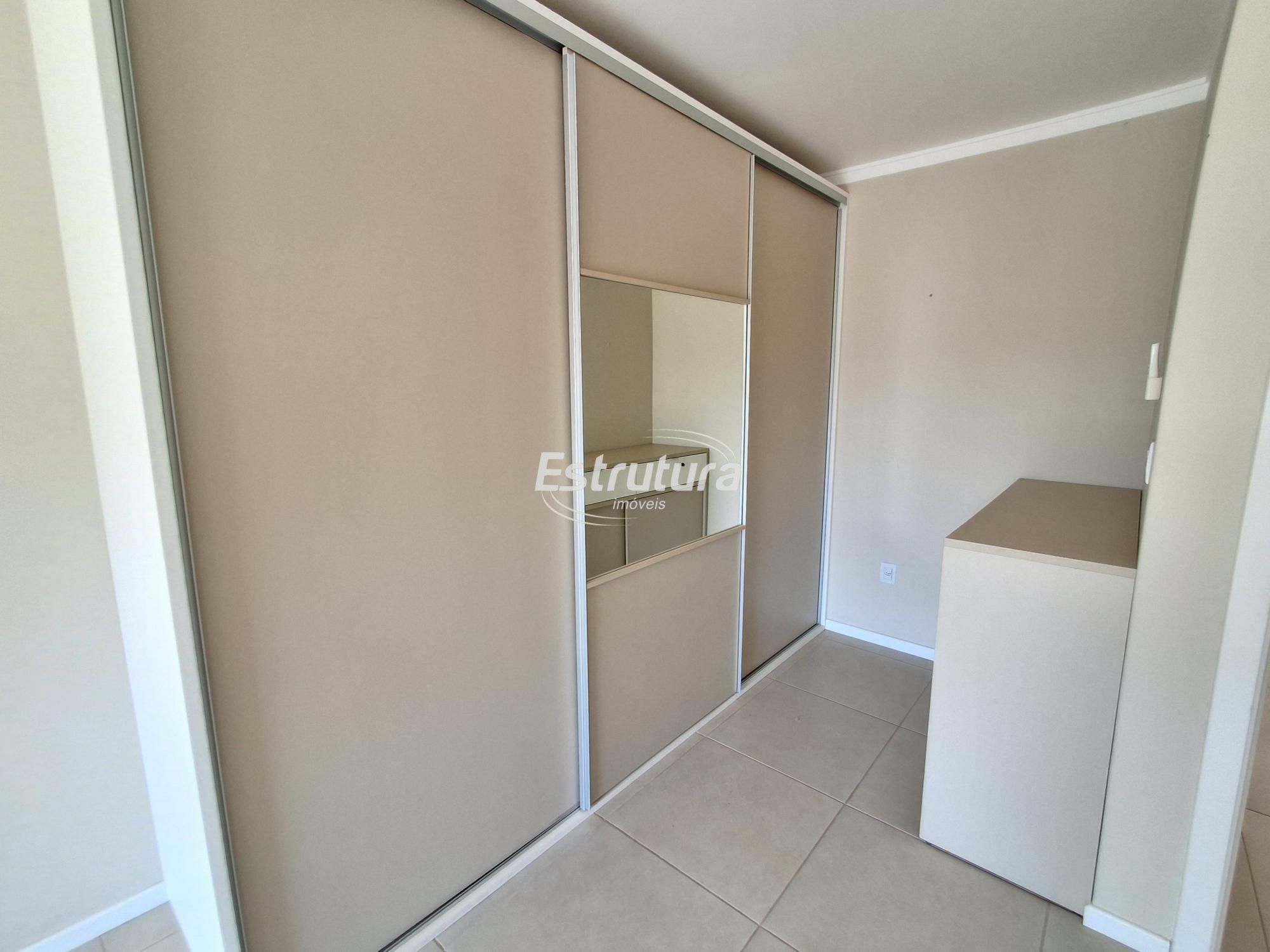 Apartamento com 2 suítes no bairro dores