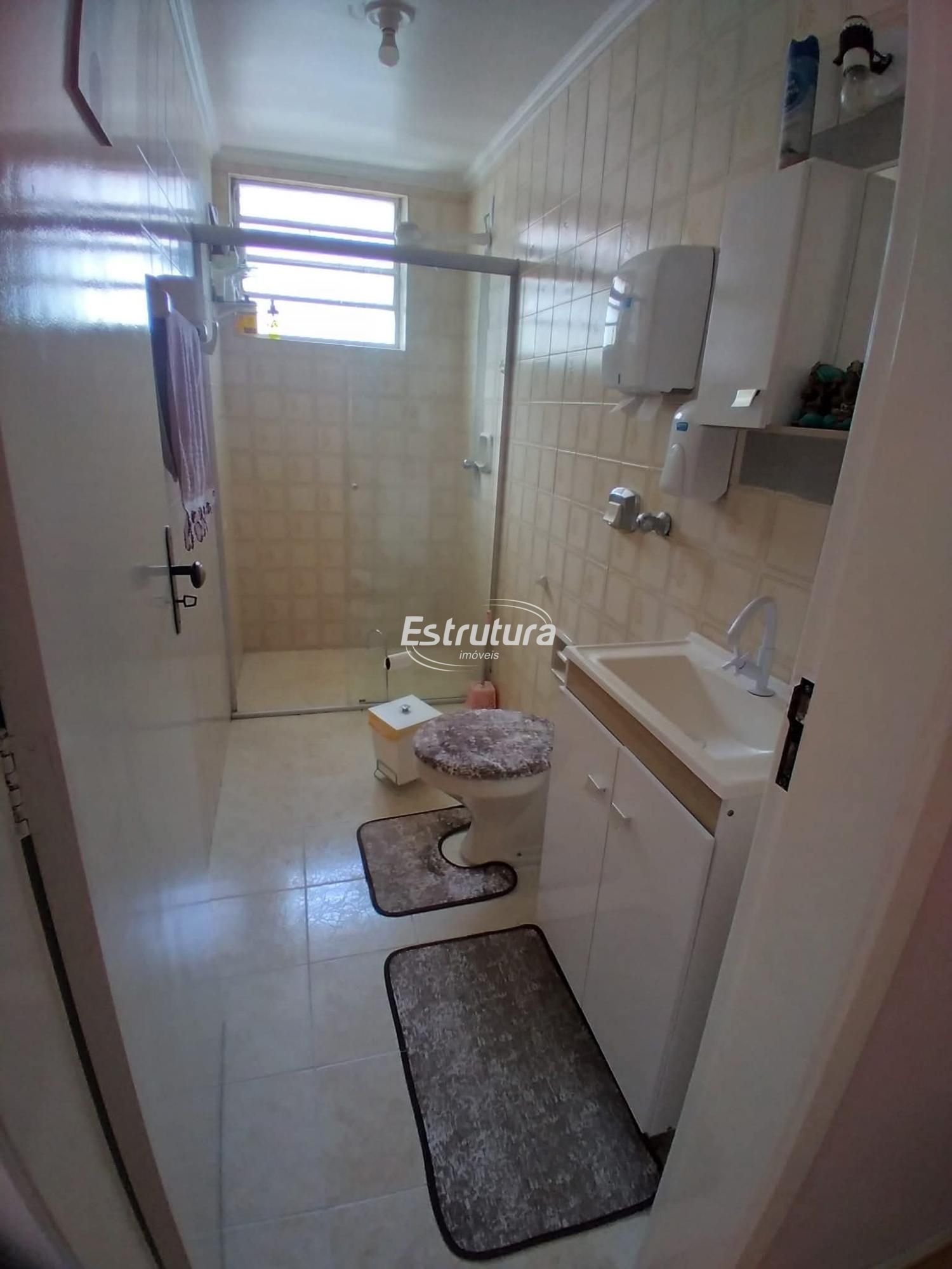 Oportunidade Única com quatro dormitórios podendo separar e fazer dois apartamen