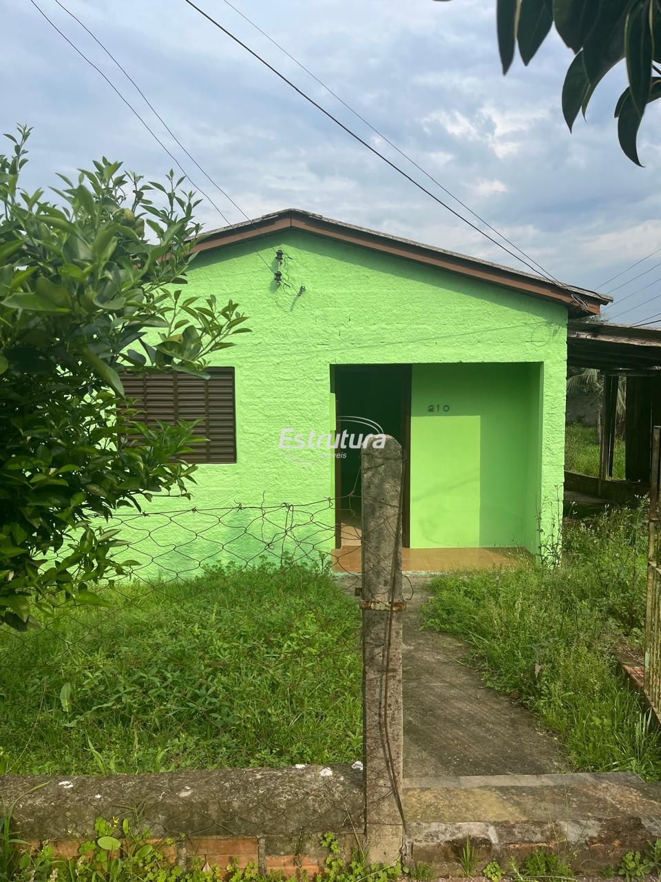 Terreno 15x30 com 2 Casas — Excelente Oportunidade para Moradia ou Investiment