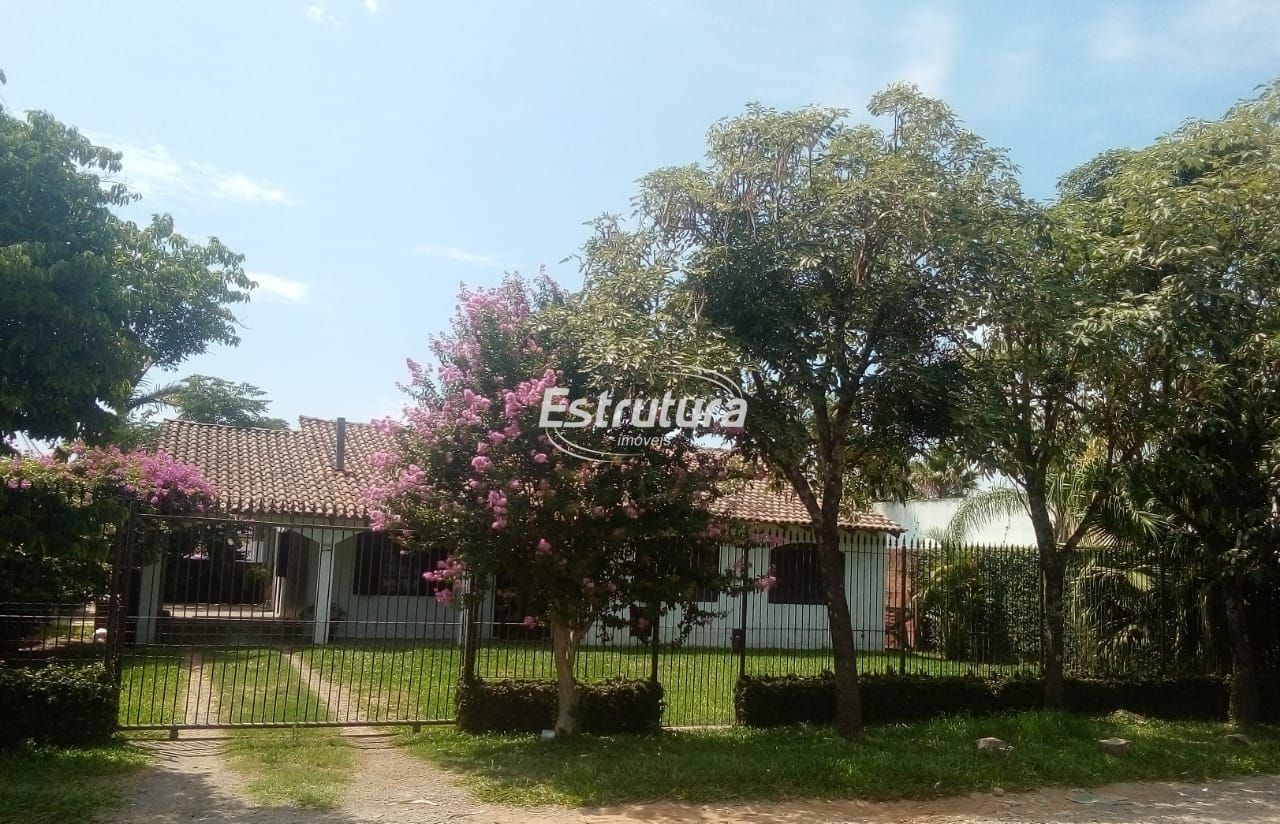 Casa à venda  no Pinheiro Machado - Santa Maria, RS. Imóveis