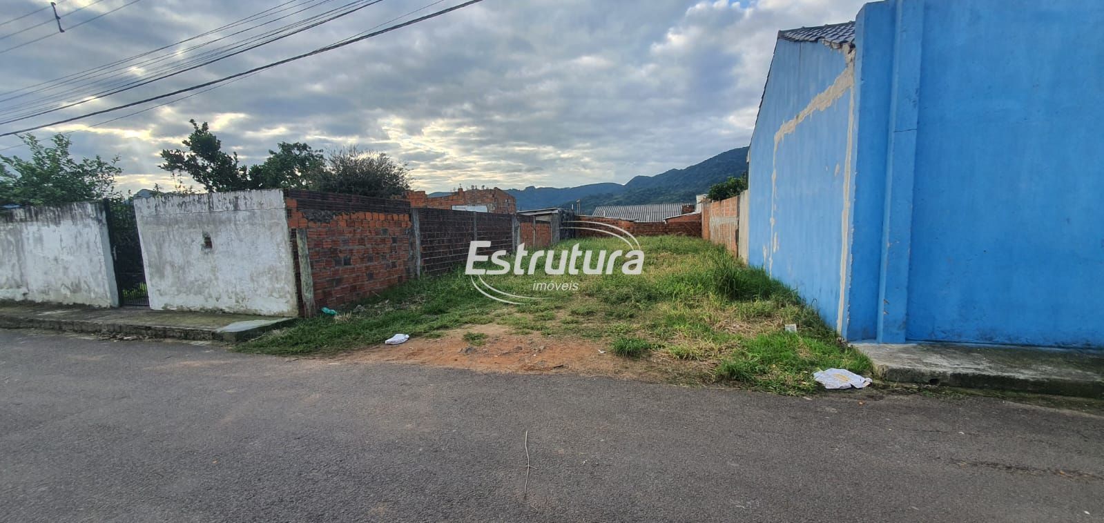 Terreno/Lote  venda  no Camobi - Santa Maria, RS. Imveis