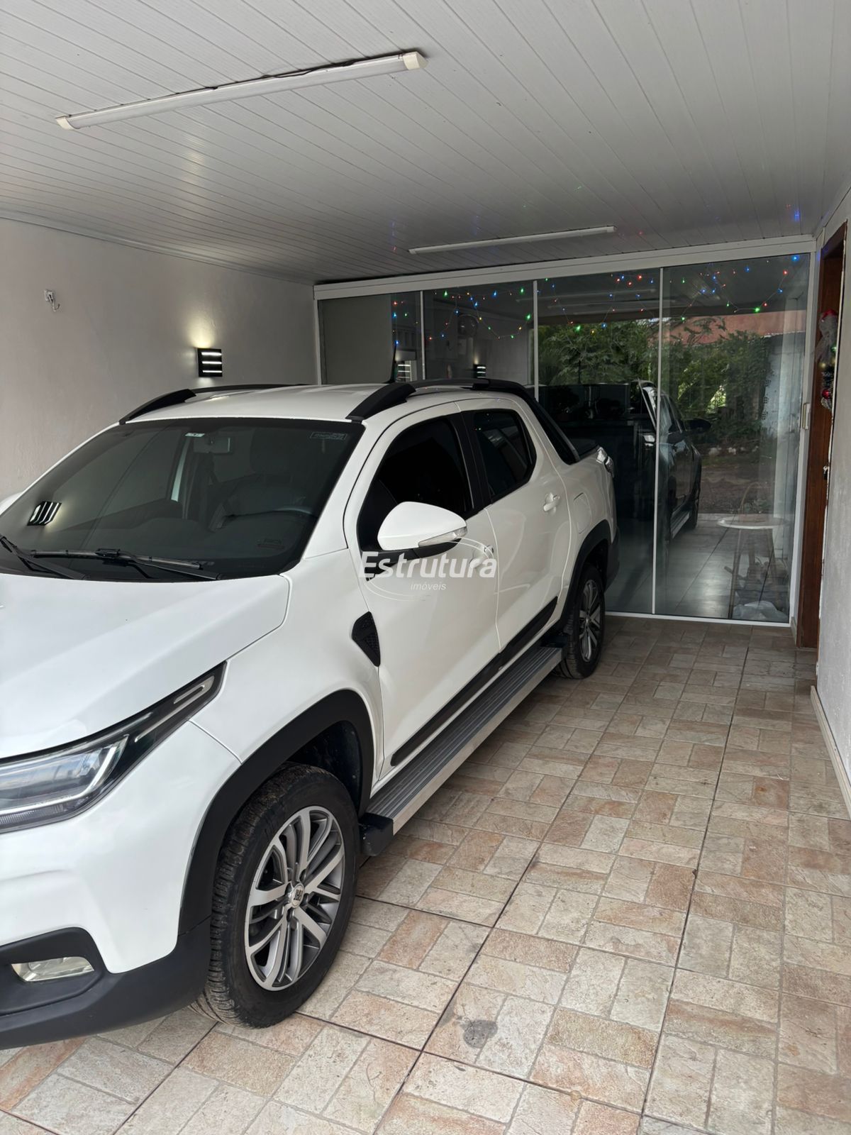 Belíssima casa no centro de Santa Maria com dois dormitórios